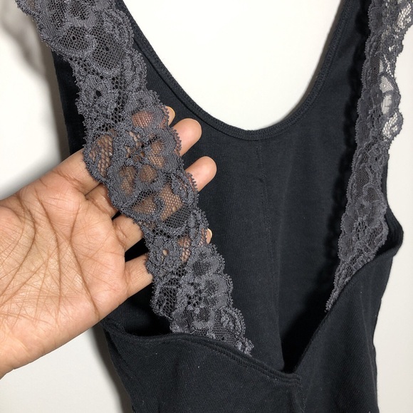 low back top - Picture 3 of 4